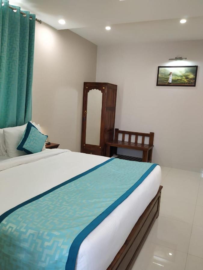 Hotel The Lighthouse Divisione di Divisione di Jaipur Esterno foto
